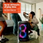 JBL Partybox Stage 320 in Schwarz – Tragbare Bluetooth-Lautsprecher-Box mit JBL Pro Sound, Lichtshow, KI-Sound-Boost, Rollen und Teleskopgriff – 18 h Laufzeit - Image 7